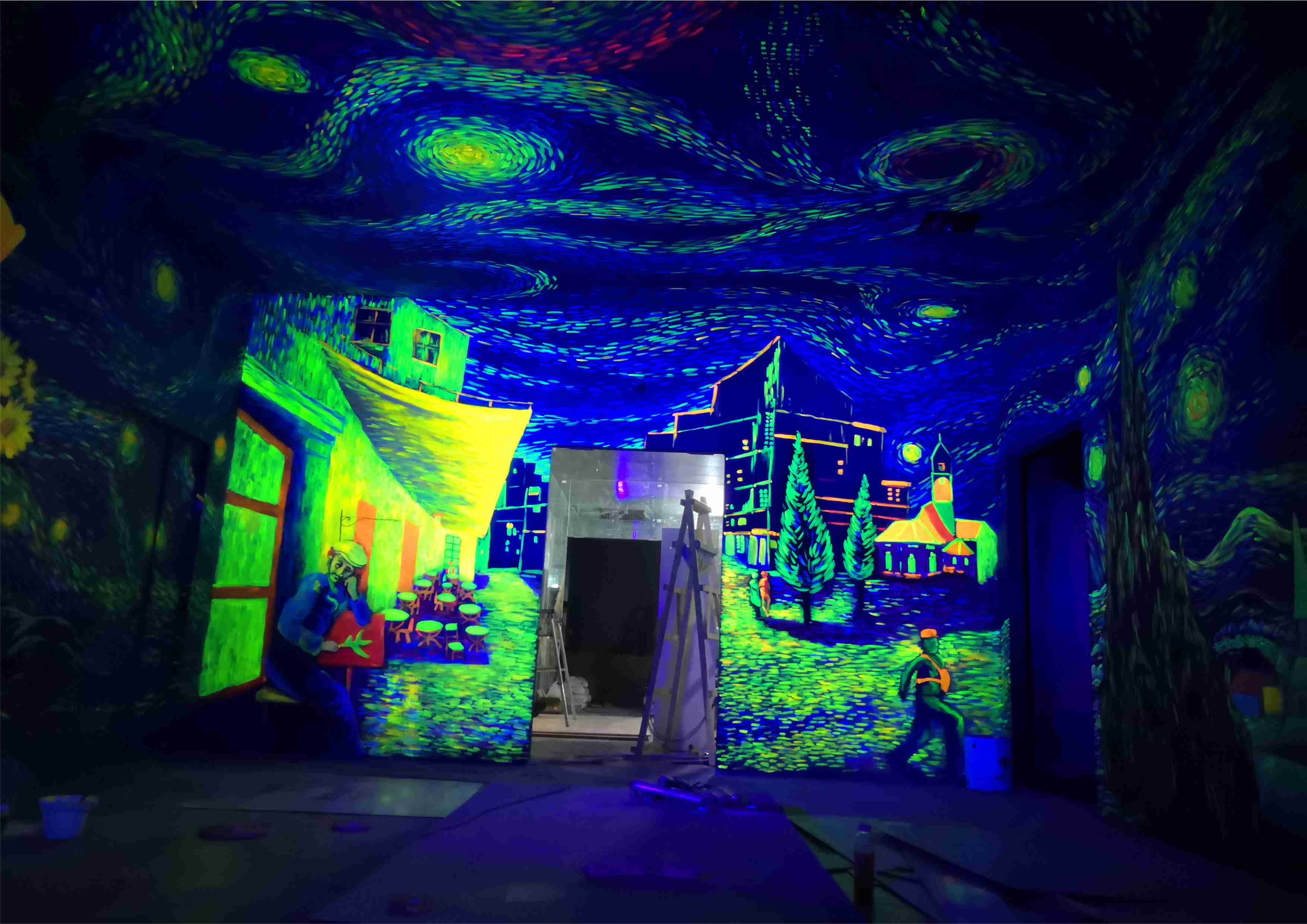 【熒光畫(huà)彩繪項(xiàng)目案例】——北京、鄭州、青島、西安幻境空間