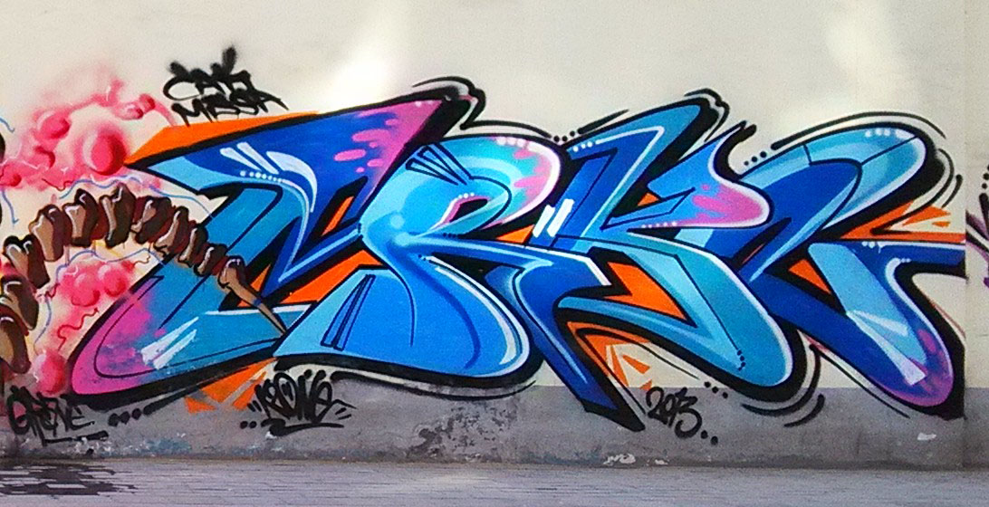 【涂鴉彩繪項(xiàng)目案例】——鄭州私人會(huì)所集裝箱涂鴉彩繪